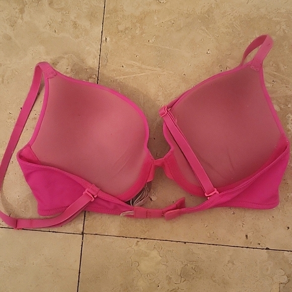 PINK by Victoria's Secret Bra - Picture 4 of 4
